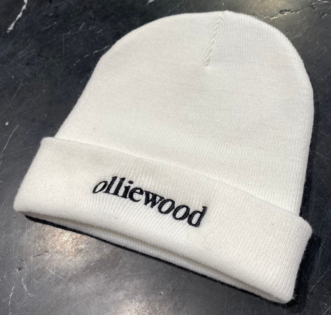 OLLIEWOOD EMBROIDERED BEANIE WHITE
