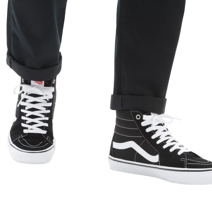 SKATE SK8-HI BLACK WHITE