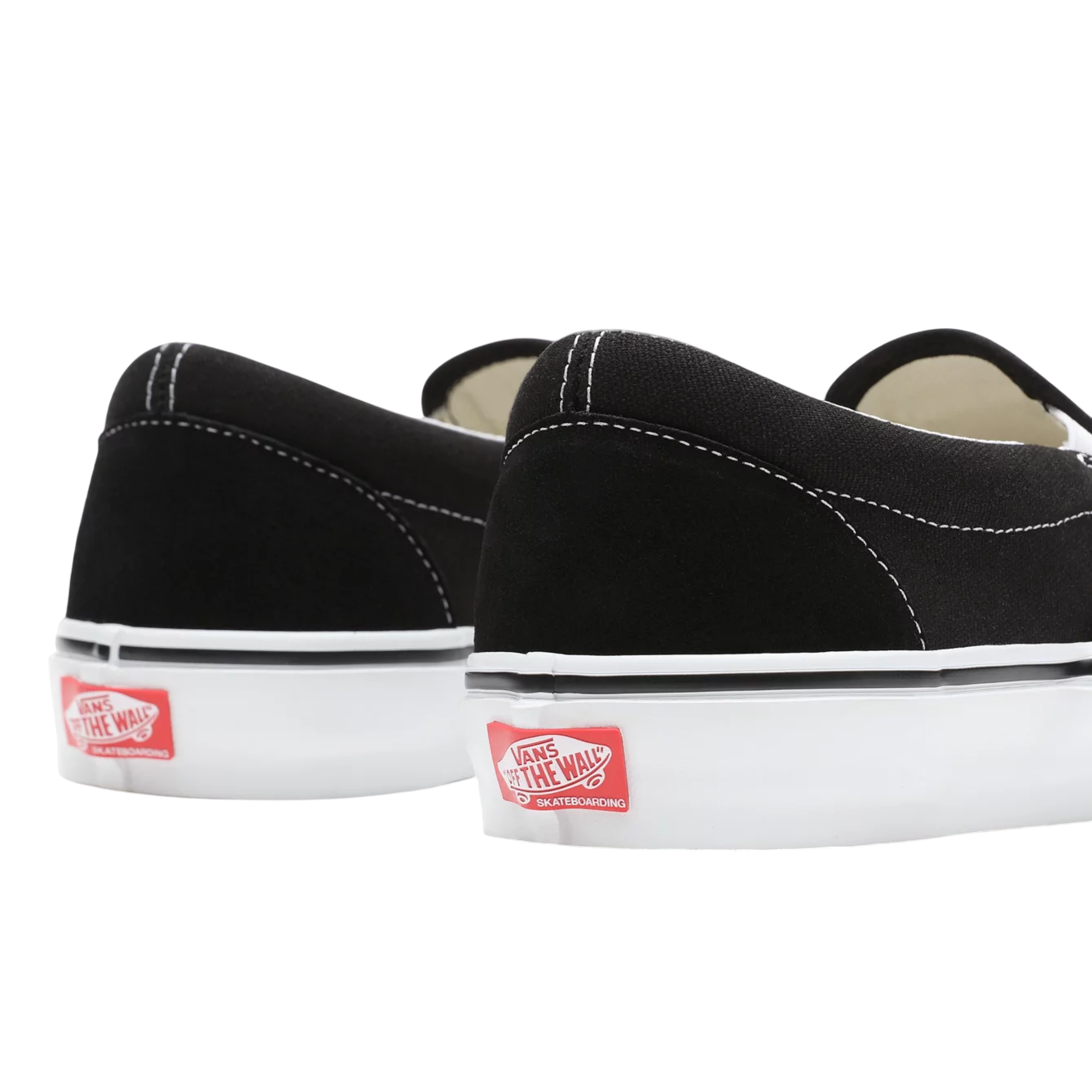 SKATE SLIP-ON BLACK WHITE