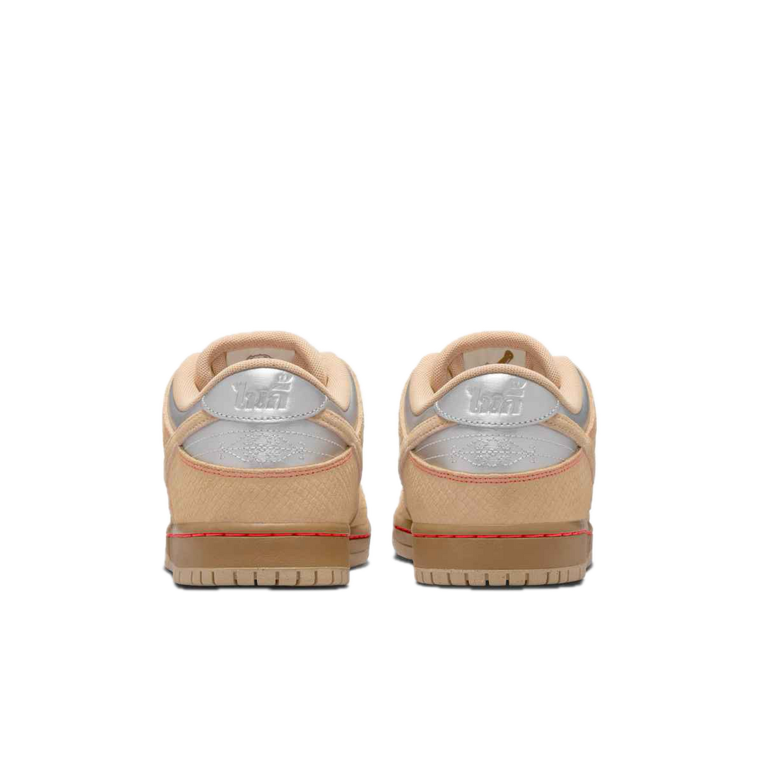 DUNK SB LOW "SOM TOM" SKATESHOES SNEAKER BACK