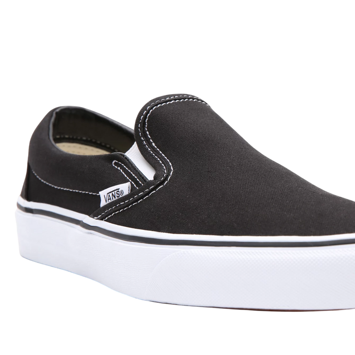 SLIP-ON BLACK/WHITE