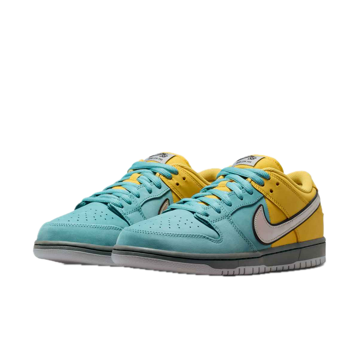 NIKE DUNK SB LOW PRO "MUNI FAST PASS" SNEAKER SKATE SHOE ANGLE