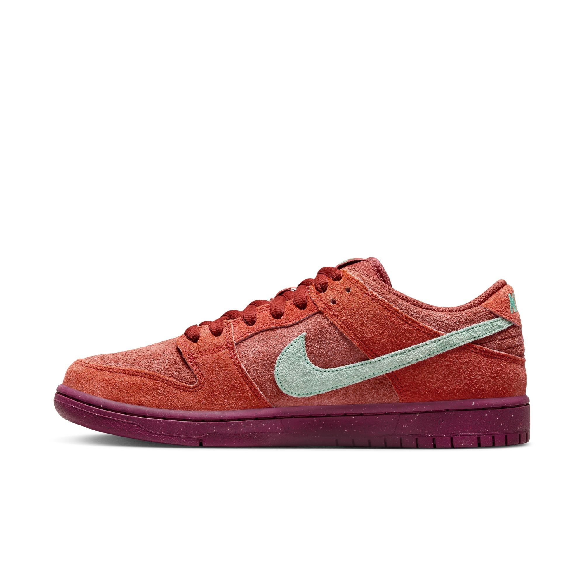 DUNK LOW PRO "MYSTIC RED"
