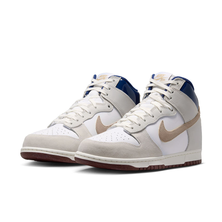 NIKE SB DUNK HIGH PRO "BEYOND"