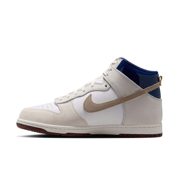 NIKE SB DUNK HIGH PRO "BEYOND"