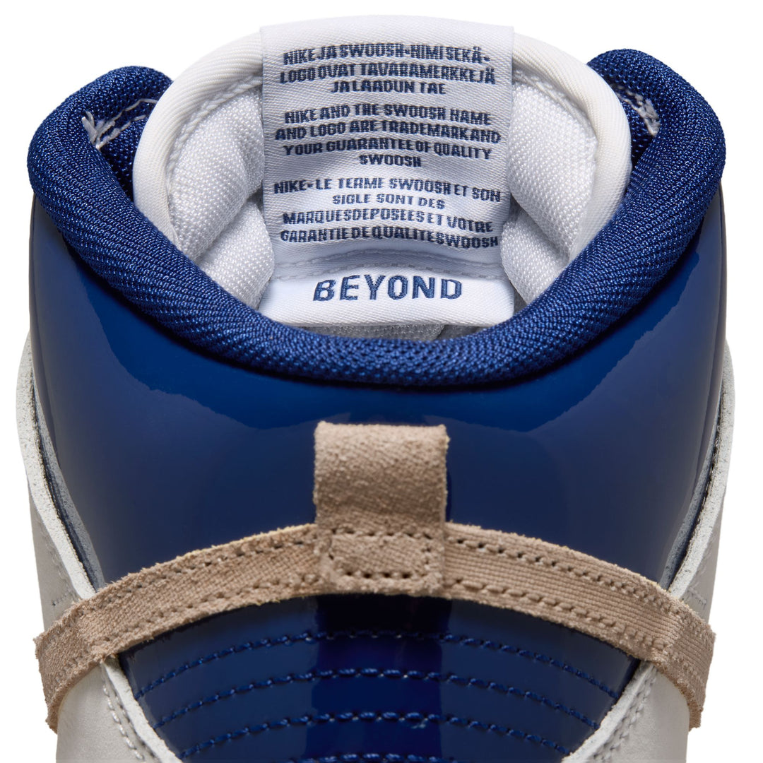 NIKE SB DUNK HIGH PRO "BEYOND"