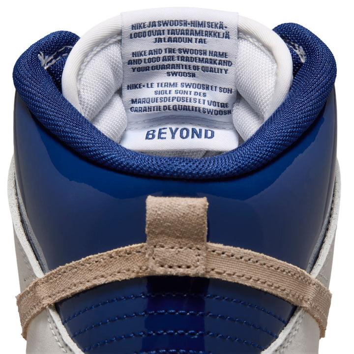 NIKE SB DUNK HIGH PRO "BEYOND"