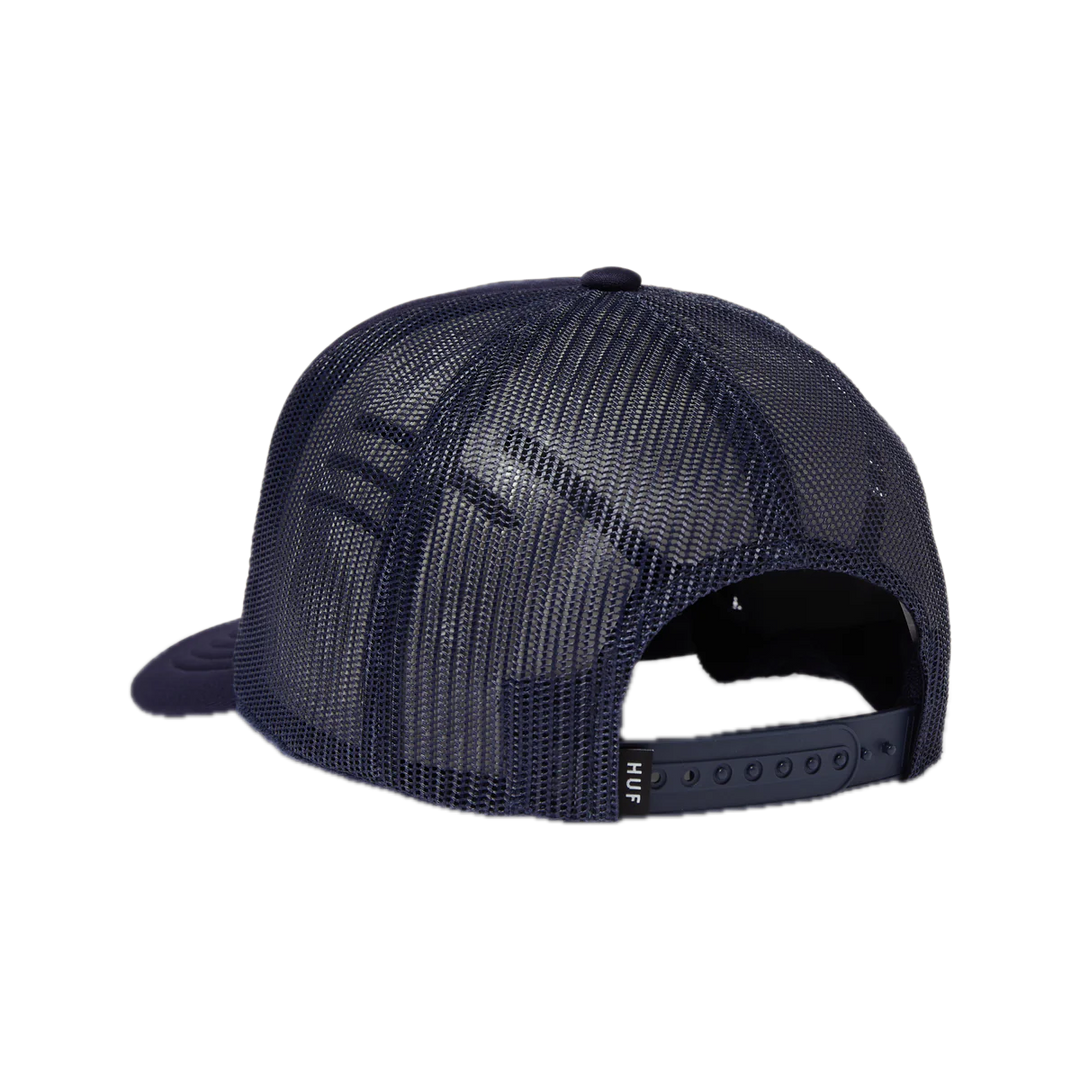AUTO GLASS TRUCKER