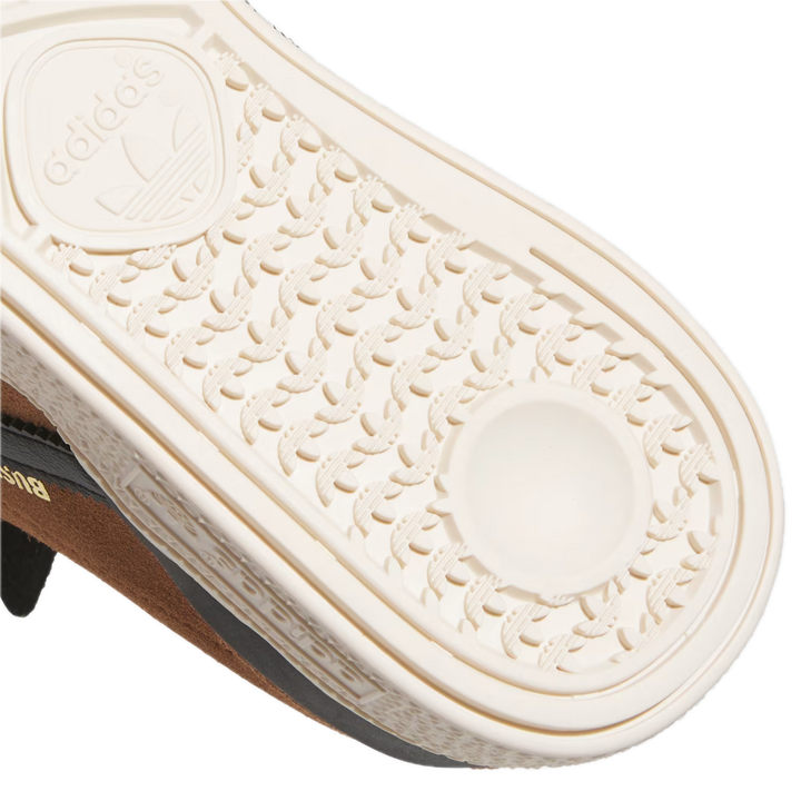 BUSENITZ BROWN BLACK