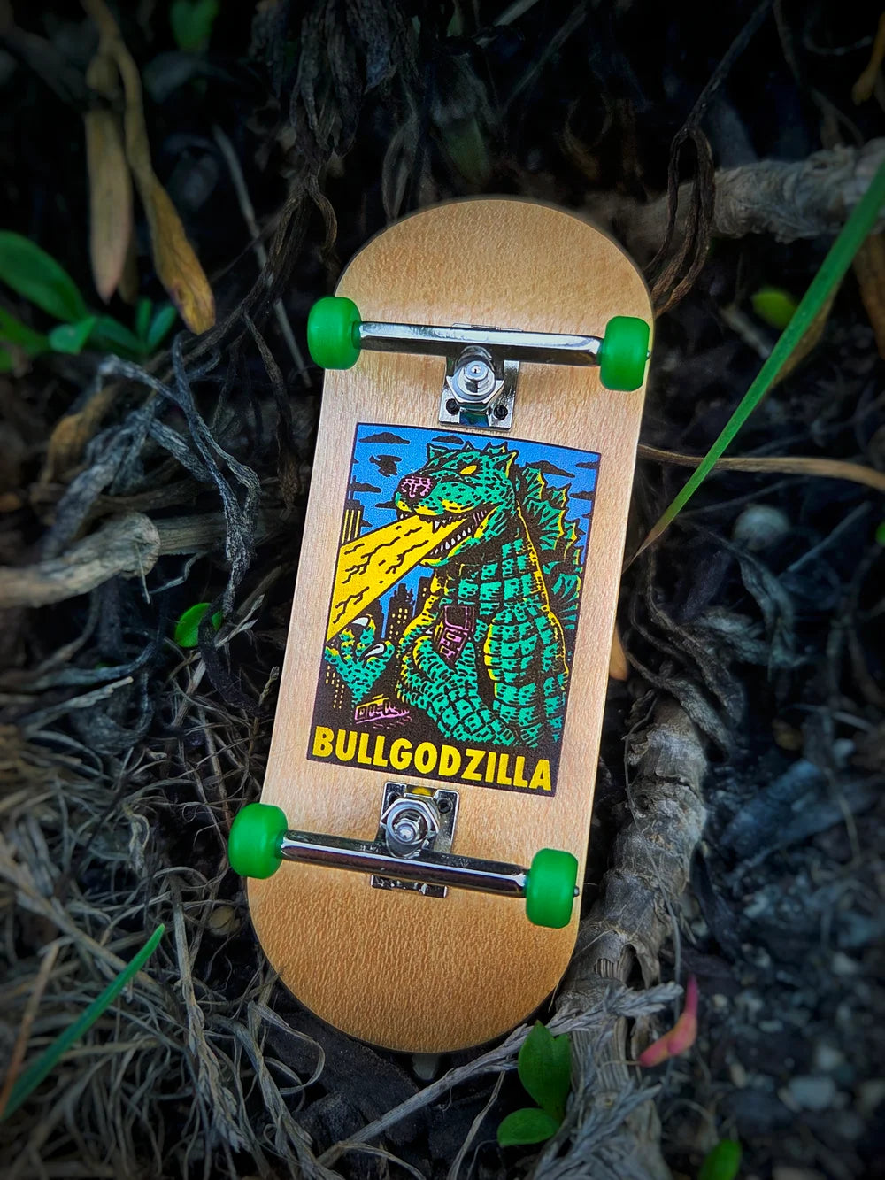 BULLGOD 36MM PERRO GRANDE GODZILLA