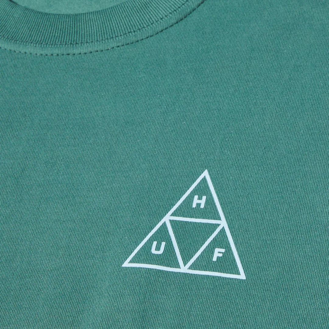 SET TEE PINE