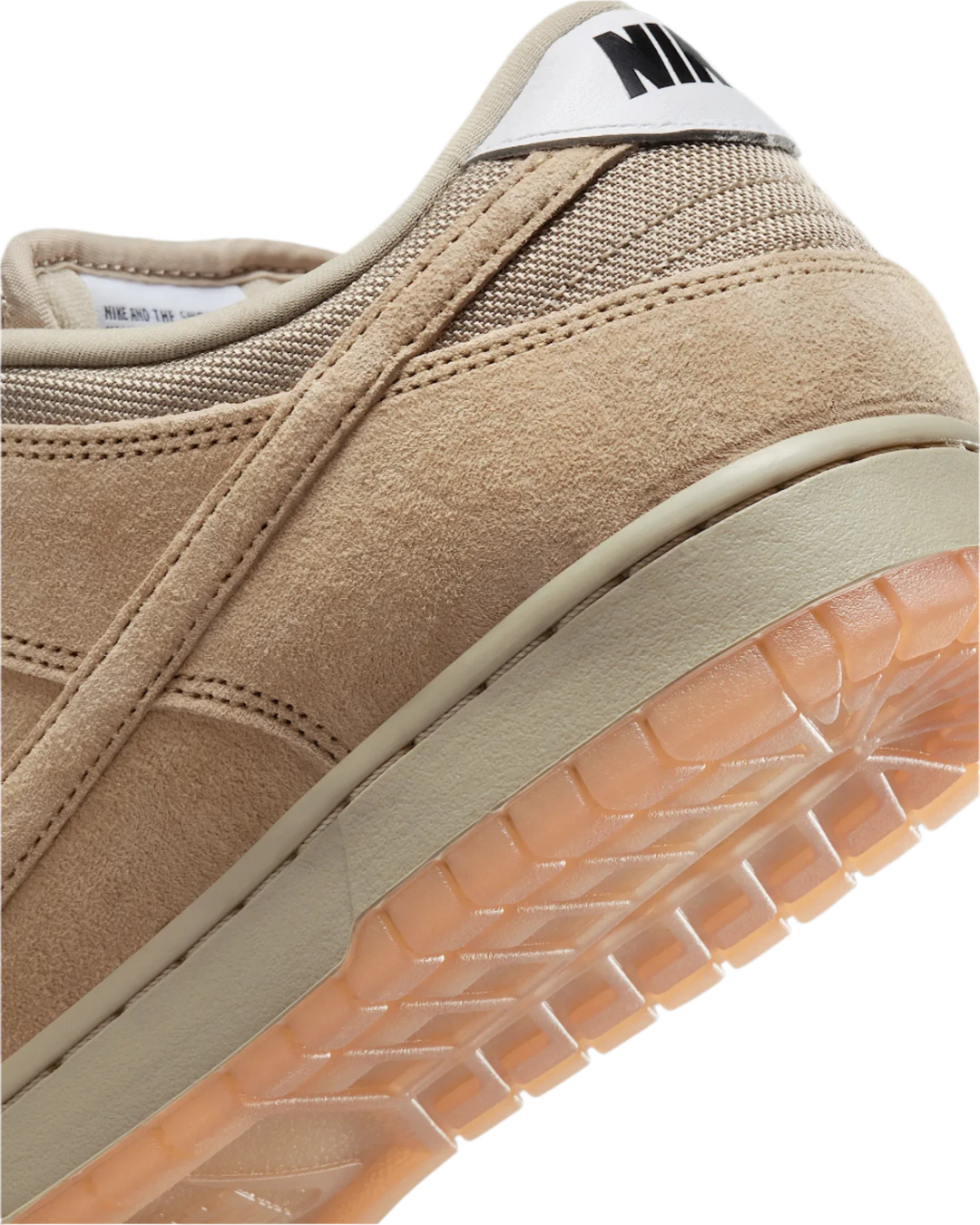 DUNK SB LOW PRO PARACHUTE BEIGE