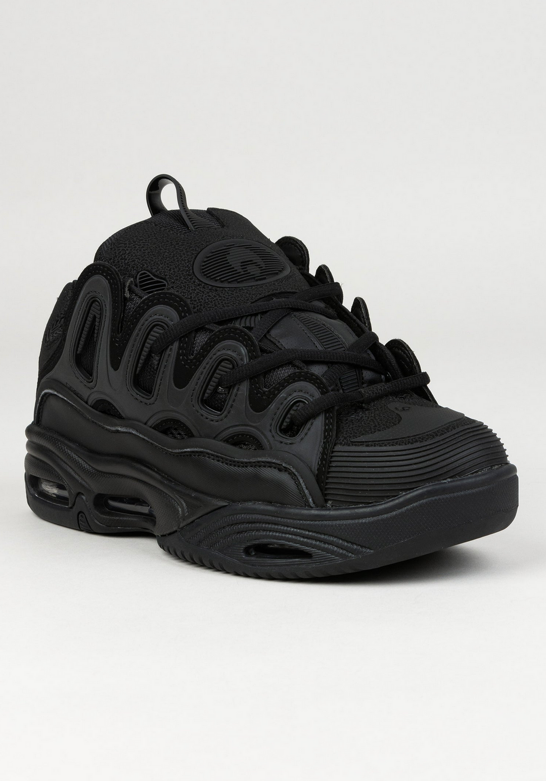 D3 2001 TRIPLE BLACK