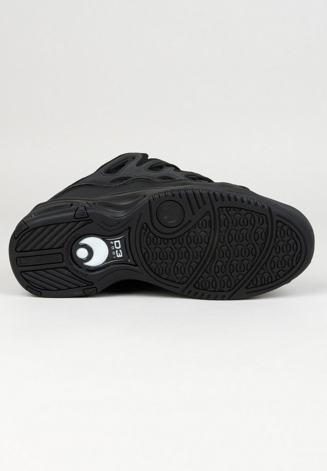 D3 2001 TRIPLE BLACK