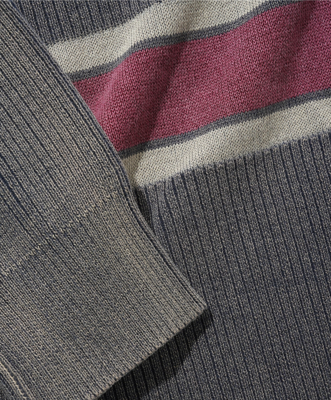 BEAK KNIT SWEATER WASHED NAVY