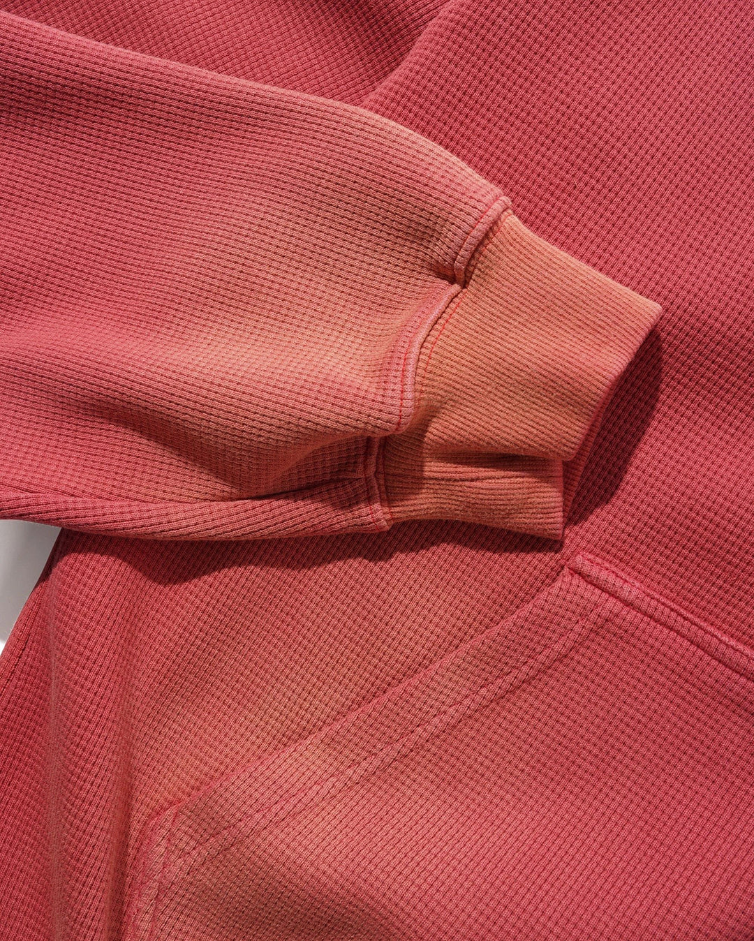 FADED WAFFLE ZIP-THRU HOODIE WASHED RED