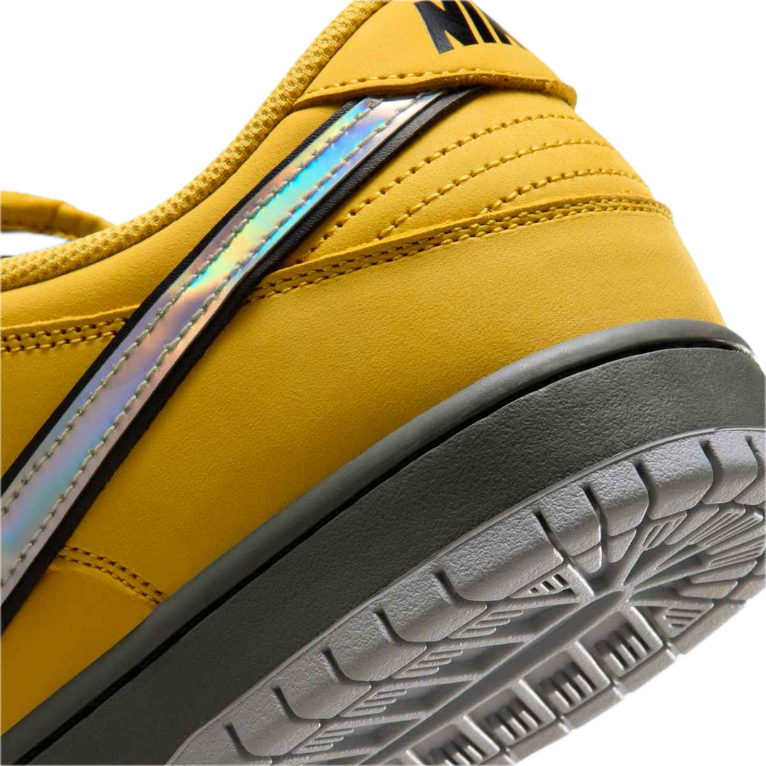 NIKE DUNK SB LOW PRO "MUNI FAST PASS" SNEAKER SKATE SHOE DETAILS 1