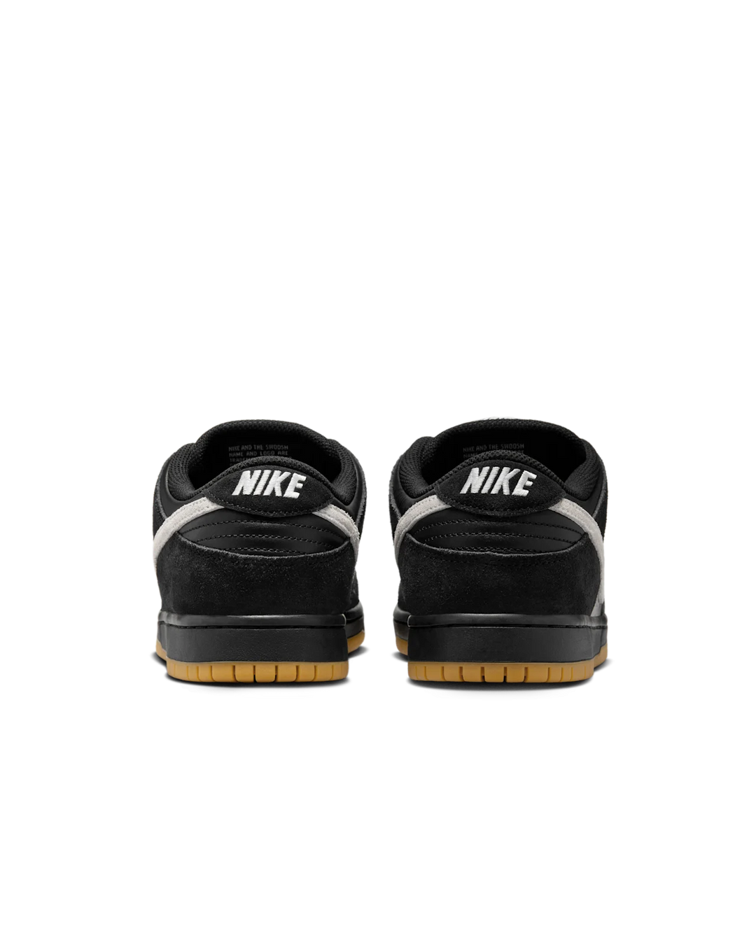 DUNK SB LOW PRO BLACK WHITE GUM