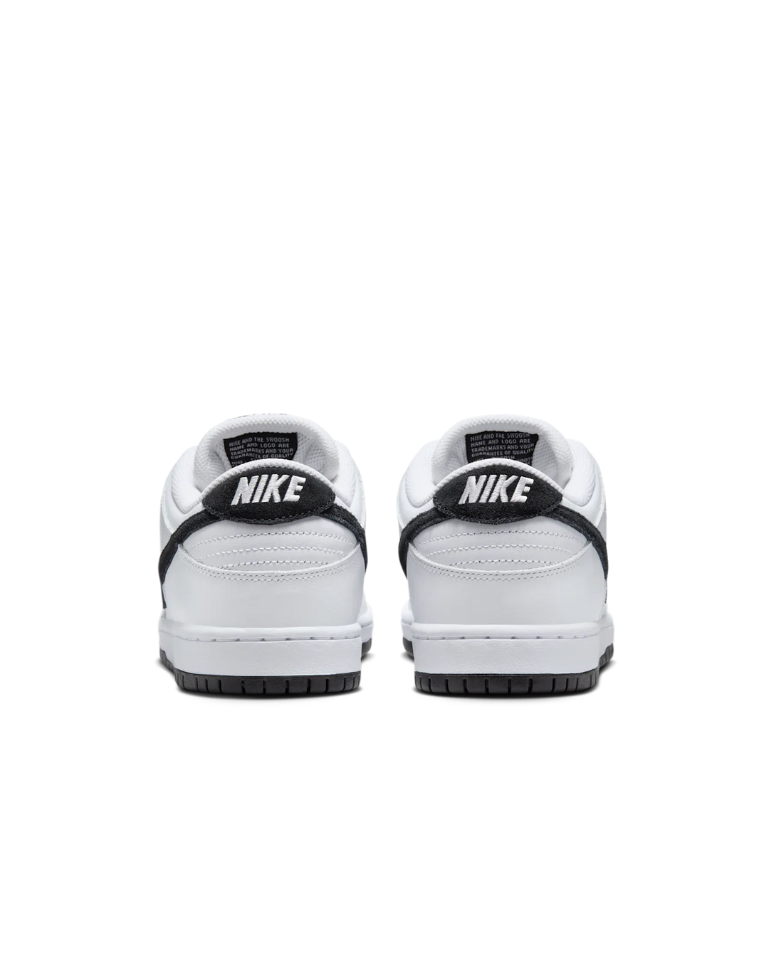 DUNK SB LOW PRO WHITE BLACK