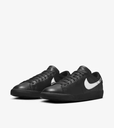 BLAZER LOW QS BLACK METALLIC