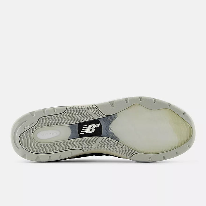 New Balance Sneaker Skate Shoe Black 933BNT Reynolds Bottom