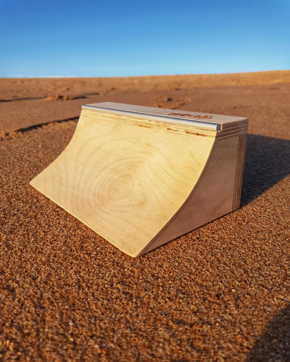 CLASSIC QUARTER PIPE